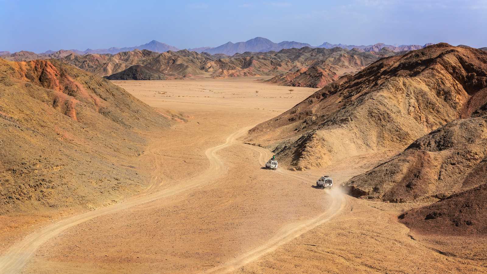 Jeep Safari – Desert Adventure & Bedouin Culture